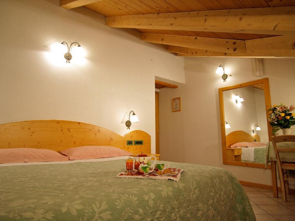 Jolly B&B - Affittacamere Димаро Стая снимка
